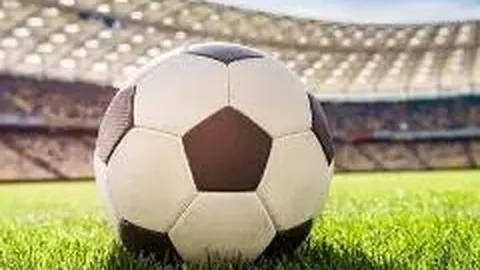 【倪克斯独家揭秘】双色球25138期凤尾必中秘籍：凤舞九天，锁定23、24号头奖号码！